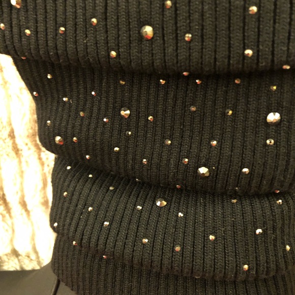 Dream Pairs Black Studded Zip Up Boot with 3.5” heel - Picture 7 of 8